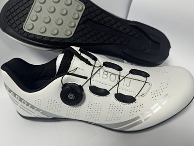 Unisex Lock-Free Cycling Shoes – Breathable, Lightweight & All-Season!