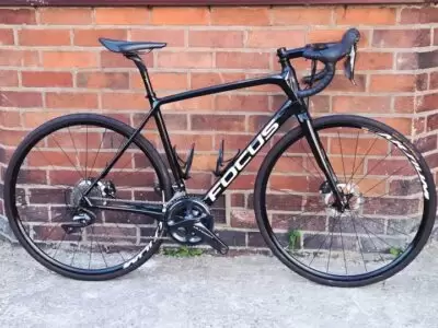 Focus Paralane Carbon Endurance Road Bike for Sale in Pakistan – Ultegra 11-Speed | Carbon Frame | Hydraulic Disc Brakes